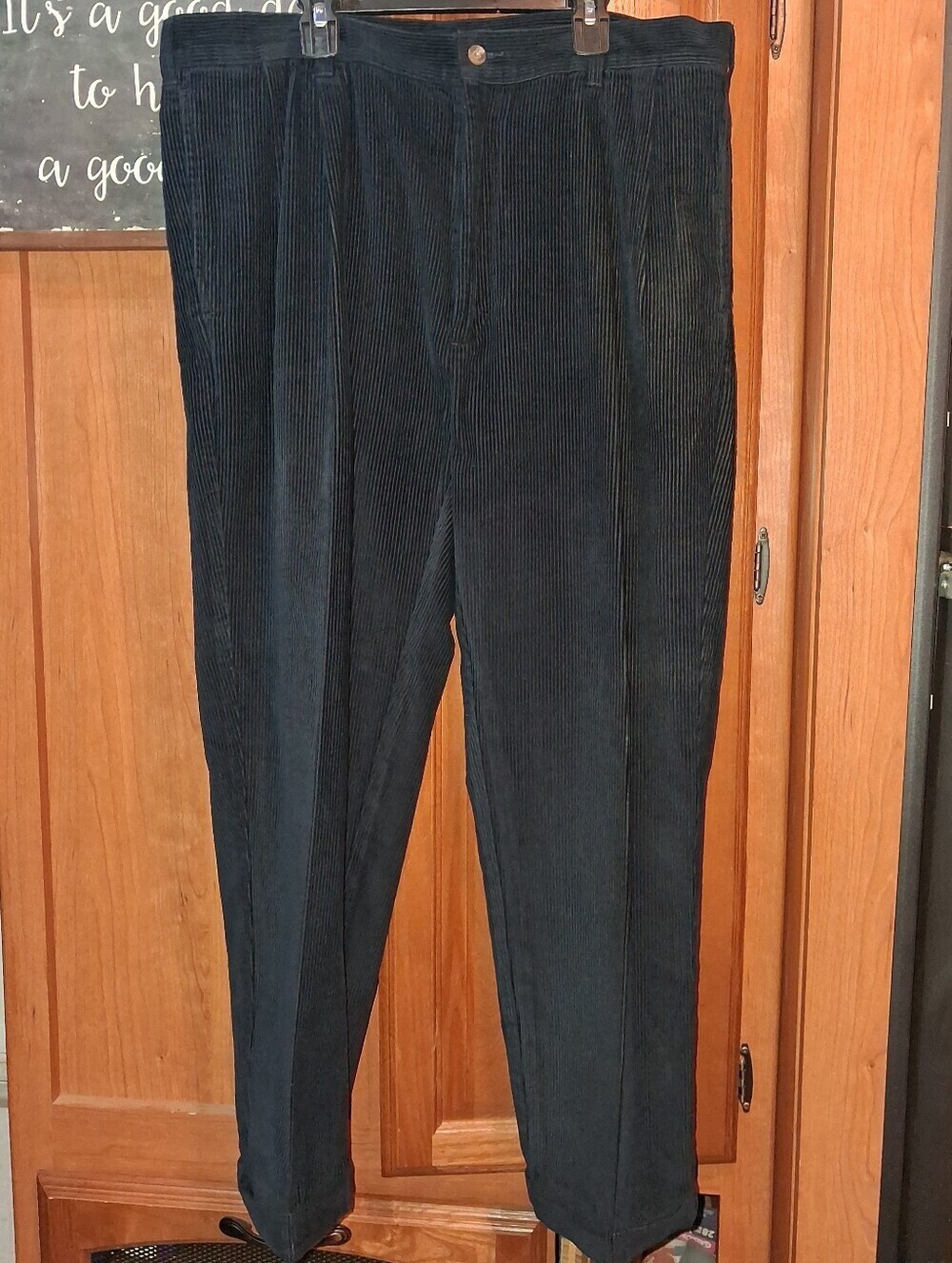 Jos A Bank Men's Black Corduroy Dress Pants In A 36x29. EUC Business Casual